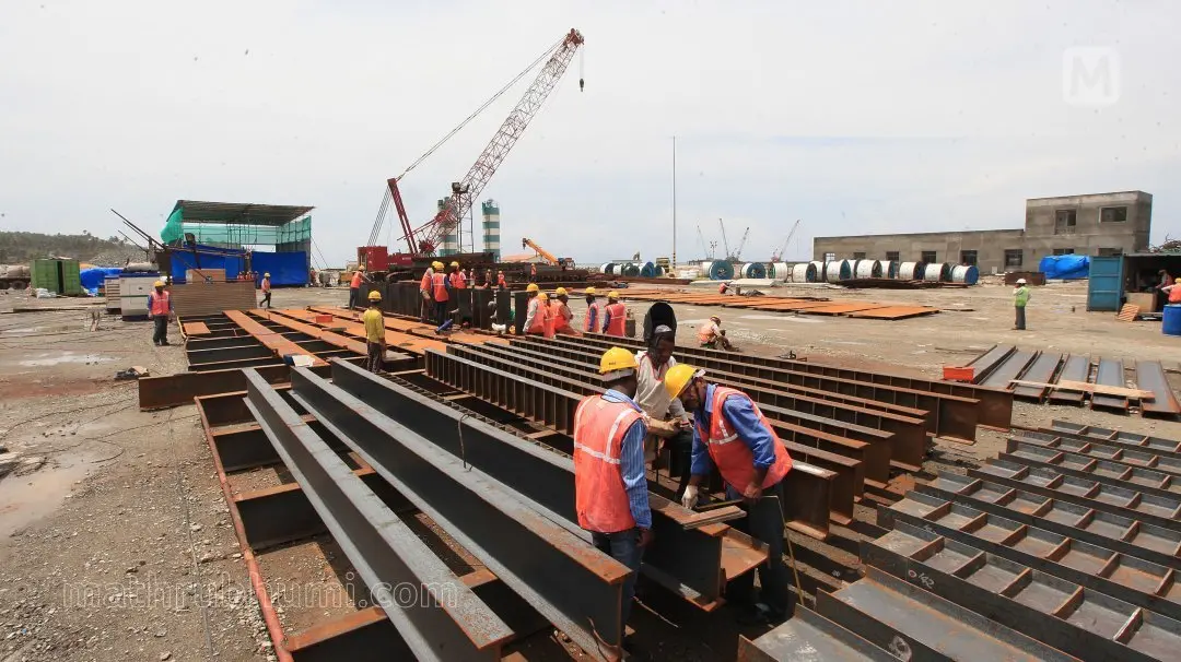 Construction at Vizhinjam port | Photo: Biju Varghese