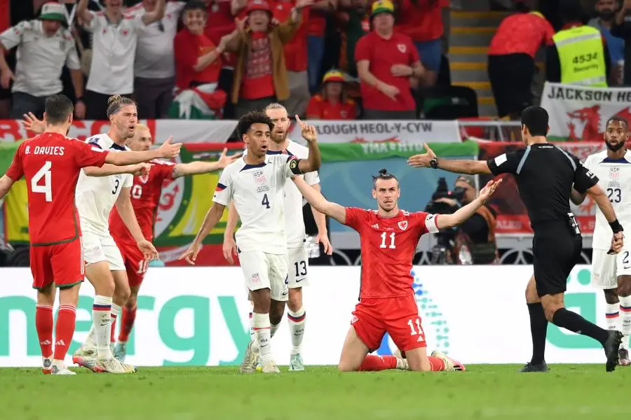 Bale salvages Wales 1-1 draw with USA at World Cup
