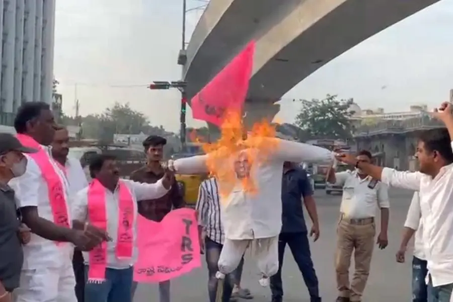 TRS activists ransack BJP MP's house over alleged derogatory remarks against CM's daughter