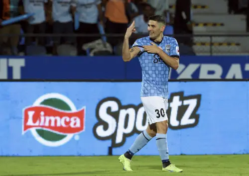 Jorge Rolando Pereyra Diaz of Mumbai City FC celebrates a goal | PTI