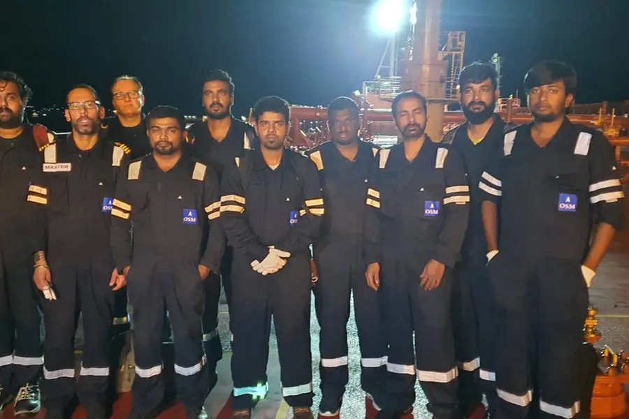 ഗിനിയില്‍ തടവിലായ ഇന്ത്യന്‍ നാവികരെ കപ്പലിലേക്ക് മാറ്റി; മോചിപ്പിക്കാന്‍ ശ്രമം തുടരുന്നെന്ന് എംബസി