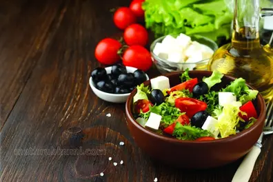 Delicious salads for dinner