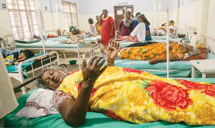 A woman diagnosed with dengue in Kollam islands | Photo: Mathrubhumi
