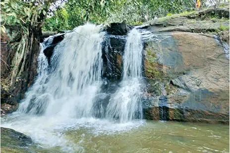 Delay in construction works diminishes tourism potential of Oliyarik waterfalls