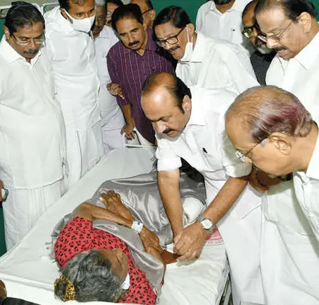 UDF  leaders visit Daya Bai | Photo: Mathrubhumi
