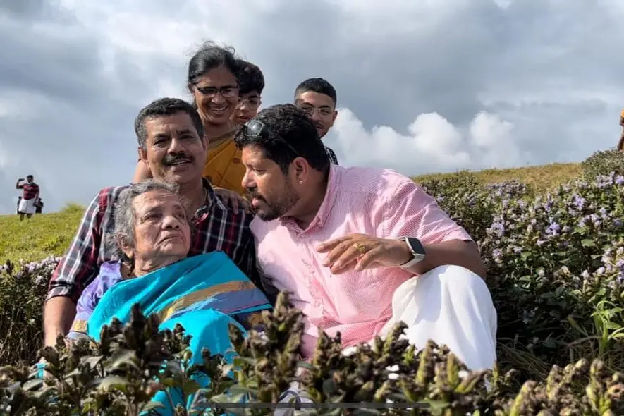 Sons take 87-year-old woman on shoulders to witness Neelakurinji bloom in Kallipara