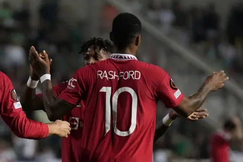 Rashford rescues Man Utd in Cyprus as Arsenal cruise in Europa League
