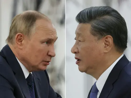 This combination of pictures created on September 15, 2022 shows Russian President Vladimir Putin and China's President Xi Jinping during their meeting on the sidelines of the Shanghai Cooperation Organisation (SCO) leaders' summit in Samarkand | Photo: AFP