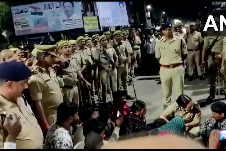 UP: Two Dalit girls found hanging from tree in Lakhimpur Kheri