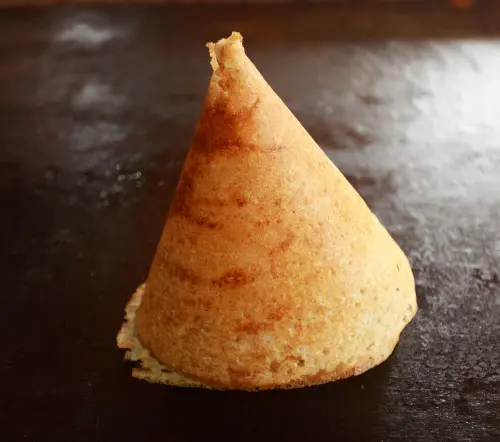 A machine that turns dosa-making easy but it is greeted with jeers