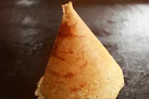 Dosa, tea and a byte of imagination