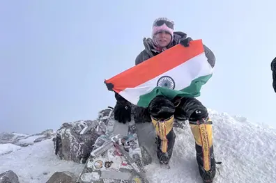 Indian mountaineer takes tricolour to Europe's highest peak on Independence Day