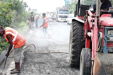 Thrissur collector recommends 'blacklisting' company responsible for maintenance of NH 544