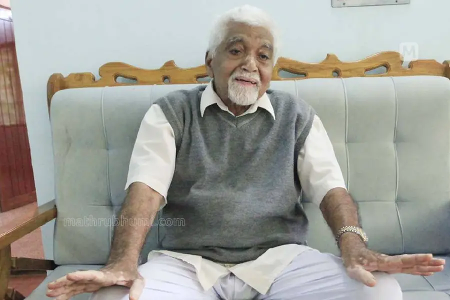 ബര്‍ലിന്‍ കുഞ്ഞനന്തന്‍ നായരുടെ നിര്യാണത്തില്‍ മുഖ്യമന്ത്രിയും പ്രതിപക്ഷ നേതാവും അനുശോചിച്ചു