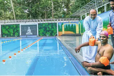 Free swimming training for paraplegic persons in Thrissur