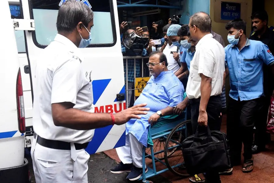 Arrested Bengal minister admitted to AIIMS, Bhubaneswar