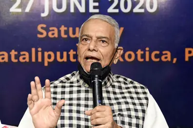 Hope Droupadi Murmu functions as 'custodian of Constitution' without fear, favour: Sinha