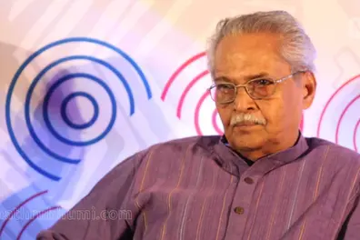 Filmmaker K P Kumaran honoured with JC Daniel Award