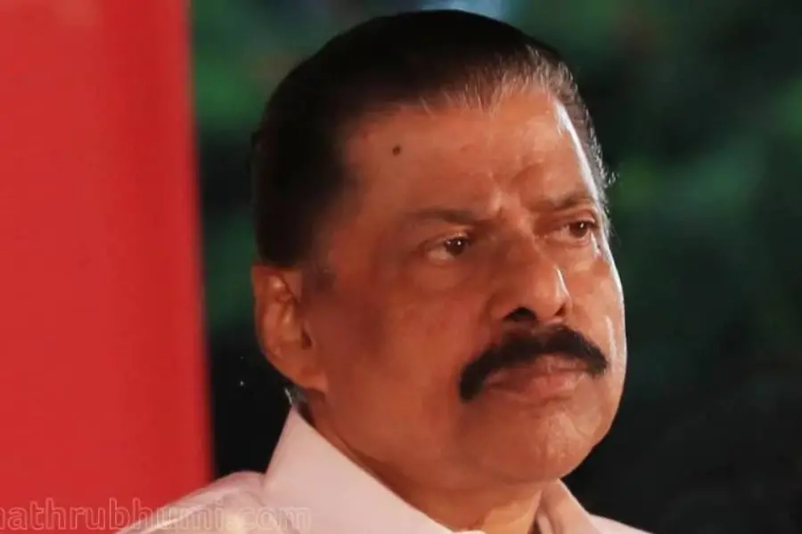 Majority members of youth organizations are alcoholic; self-awareness most needed: M V Govindan