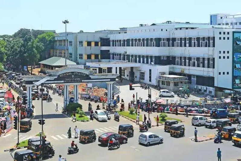 ഡോ. ഹാരിസ് പറഞ്ഞത് തെറ്റ്, എഫ്.ബി പോസ്റ്റ് സംവിധാനത്തെ നാണംകെടുത്താൻ, നടപടി ഉണ്ടാകും-ഡി.എം.ഇ