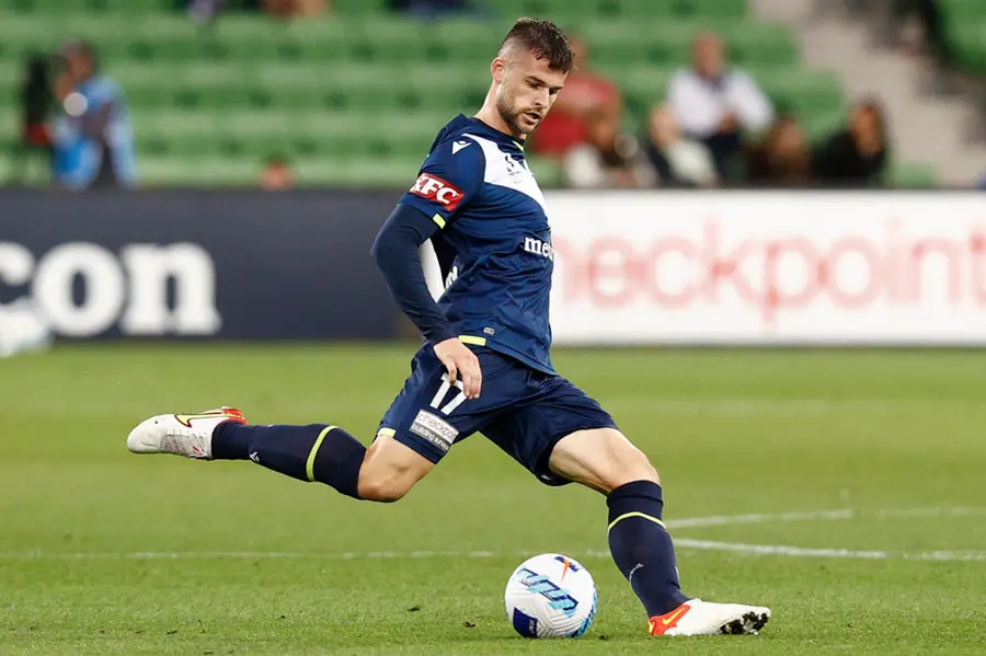 Mohun Bagan rope in A-League defender Brendan Hamill on two-year deal