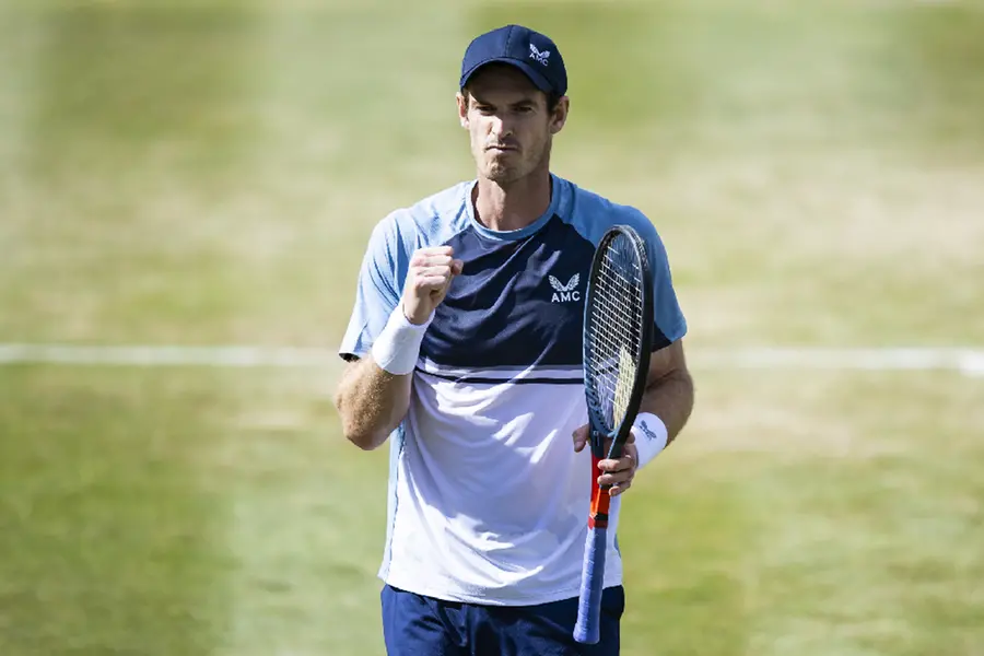 Andy Murray beats Tsitsipas for 1st top 5 win since 2016