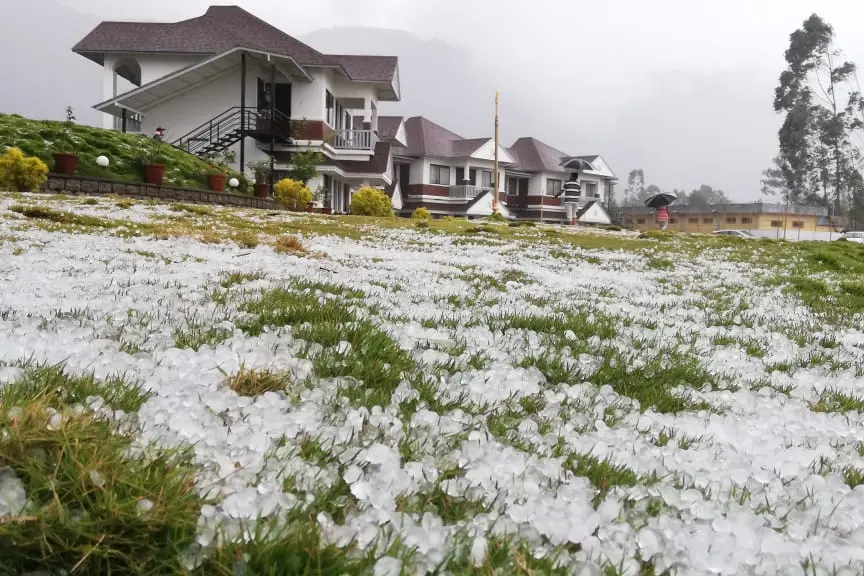 Hailstorm in Kanthalloor: See videos