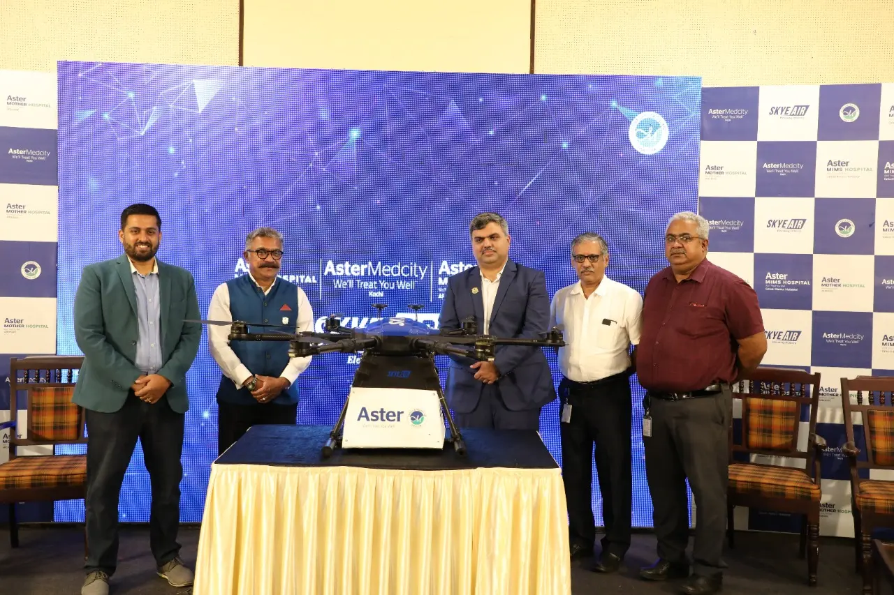 Skye Air Mobility CEO, Ankit Kumar, Aster DM Healthcare Group Chief Information Officer Veneeth Purushothaman, Farhan Yasin, Regional Director, Aster Kerala-Oman. Aster Mims Hospital Chief of Medical Services Dr. Dr. Abraham Maman, Chief of Medical Services, Aster Mother Hospital, Areekode Dr. Rajesh Kumar | Photo: Special arrangement