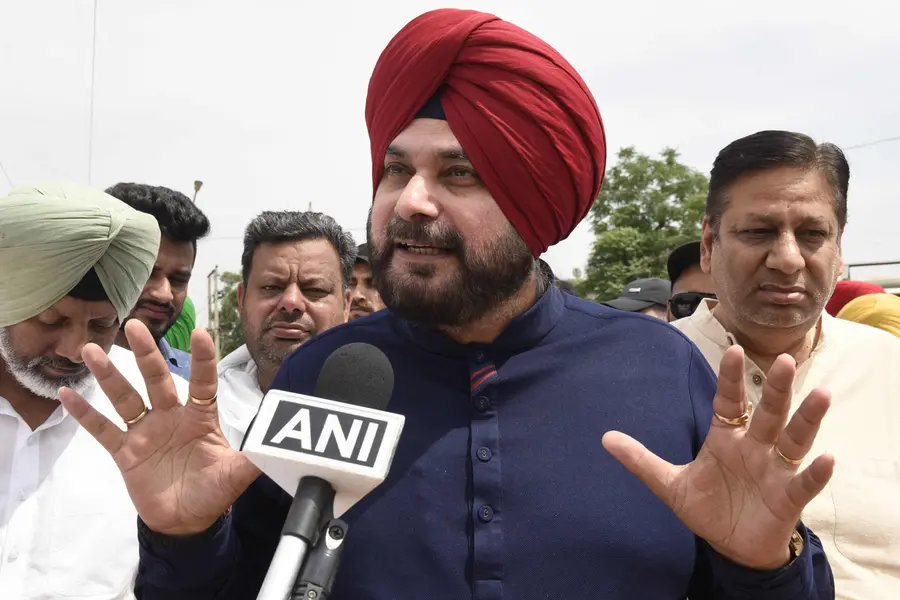 Sidhu reaches court in Patiala to surrender after SC sentencing in 1988 road rage case