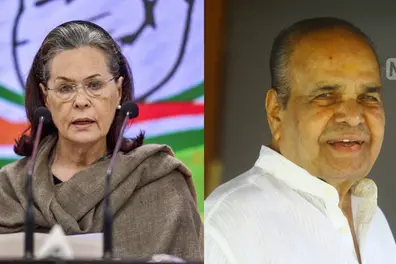 Sonia condoles demise of veteran Congress leader Sankaranaryanan