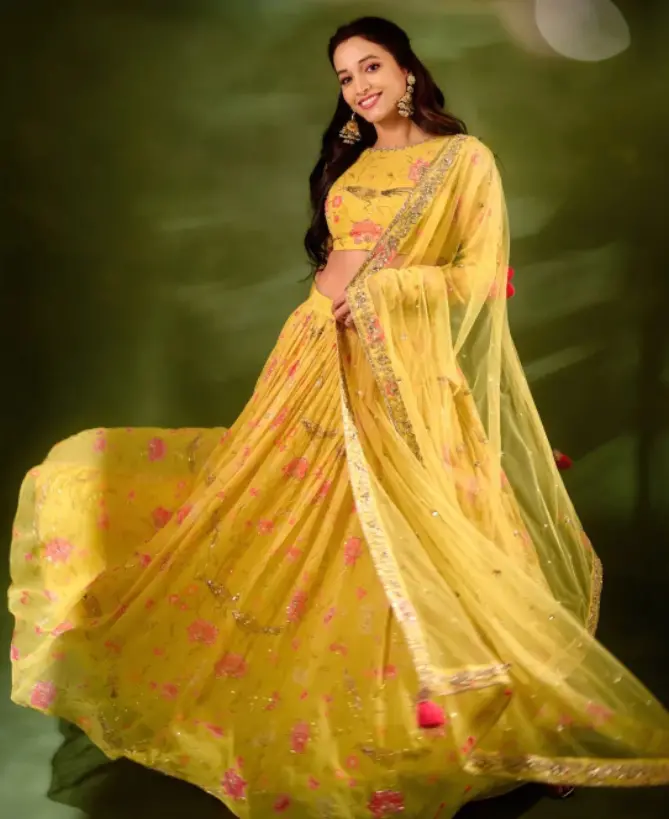 KGF actress Srinidhi Shetty