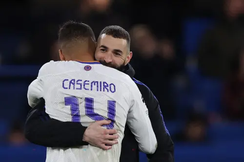 Karim Benzema (R) and Casemiro | AFP