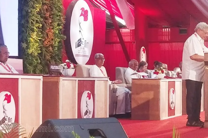 ഹിന്ദു വര്ഗീയതയെ നേരിടുന്നതില് കോണ്ഗ്രസ് എവിടെ നില്ക്കുന്നുവെന്ന് വ്യക്തമാക്കണം-യെച്ചൂരി