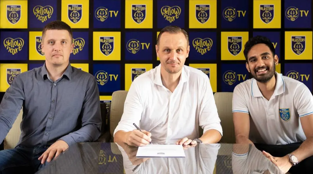 Vukomanovic, the man behind Kerala Blasters up rise in ISL 2022 extends contract with team
