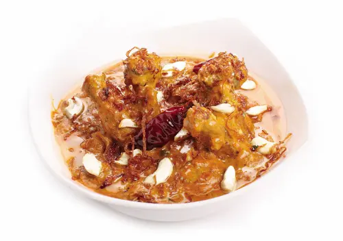 Chicken cashew korma