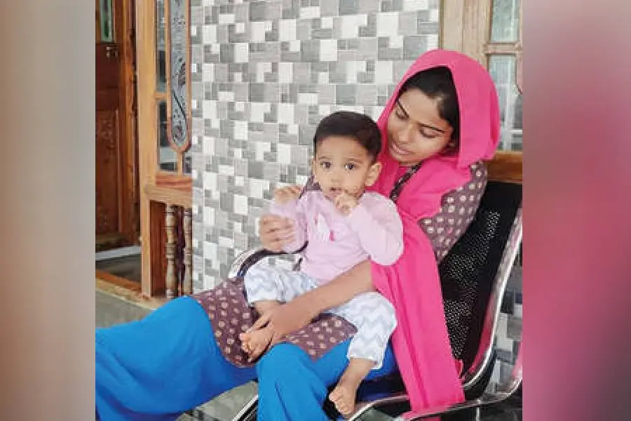Palakkad woman jumps into well to save nephew, receives appreciation from all corners