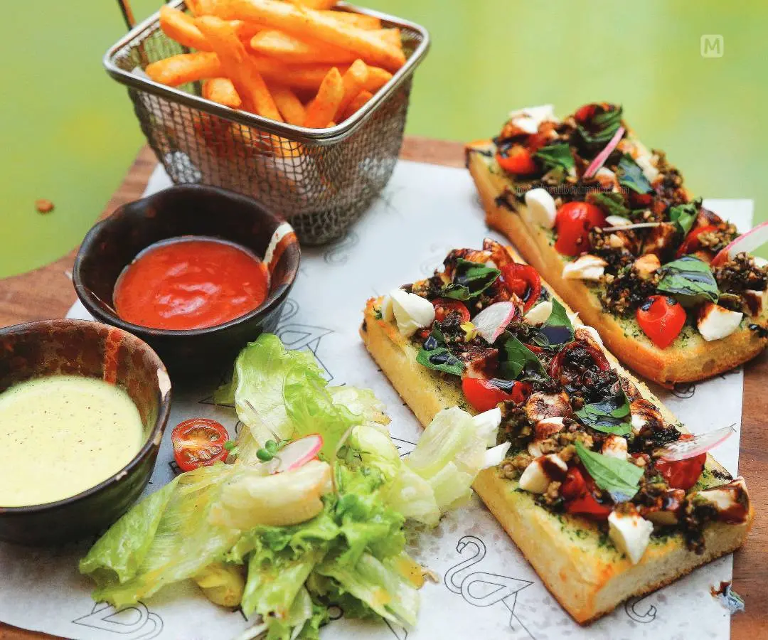 Cherry Tomato Cheese Sandwich