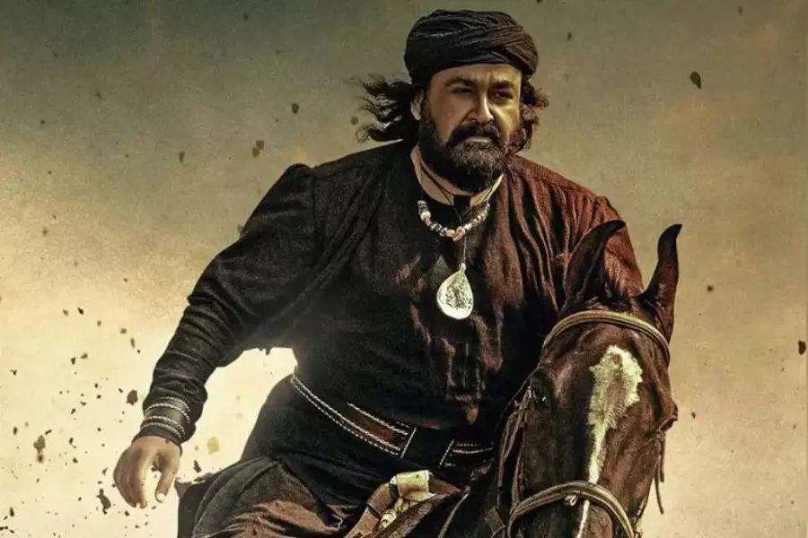 Marakkar conquers hearts; history mixed with imagination