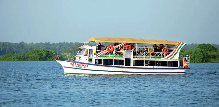 Ponnani boat journey