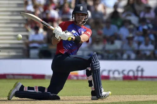 England's Livingstone top overseas player at IPL auction, Mumbai pick Archer