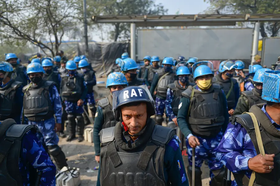 Tense situation at Singhu border farm protest site, police fire tear gas shells