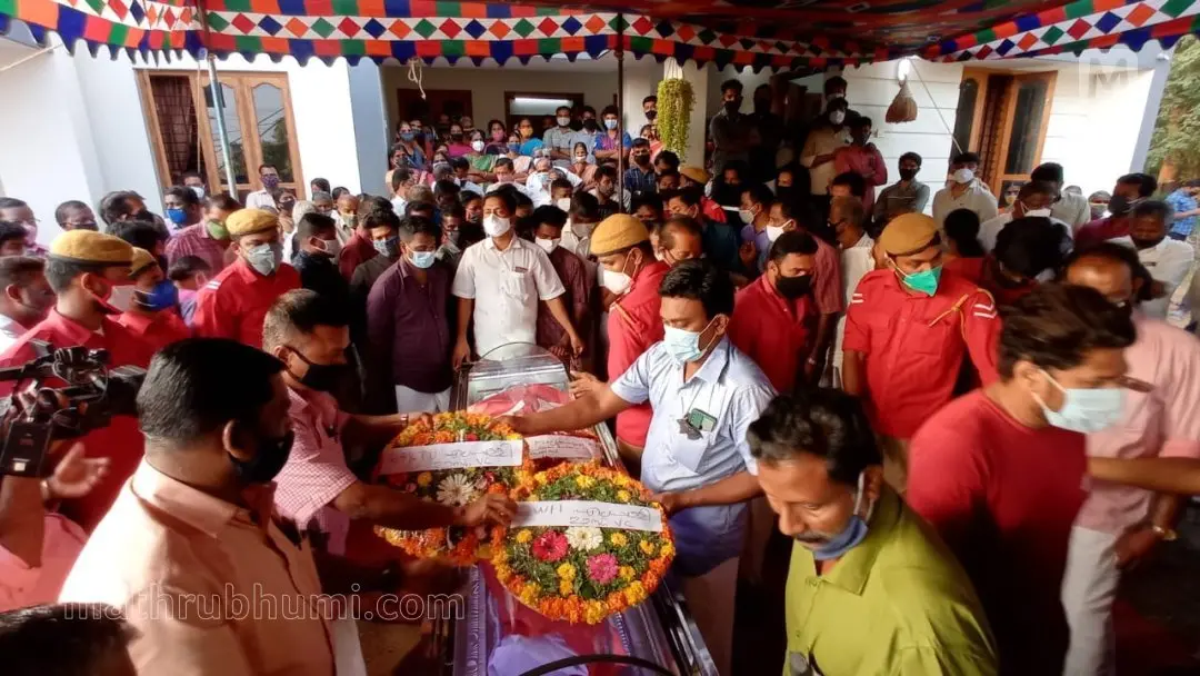 The body of late MLA K V Vijayadas kept for public homage at his residence in Elappully | Photo: Ratheesh P P