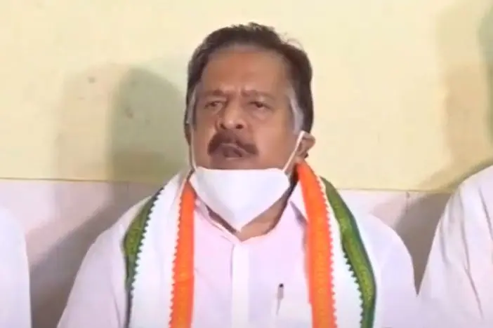 KSFE has become a money laundering firm within past 4.5 years, alleges Chennithala