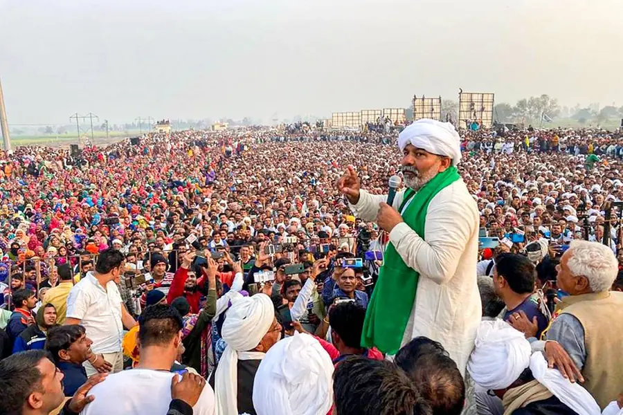 Farmers' protest: Tikait holds show of strength, warns govt of 'gaddi wapsi' demand