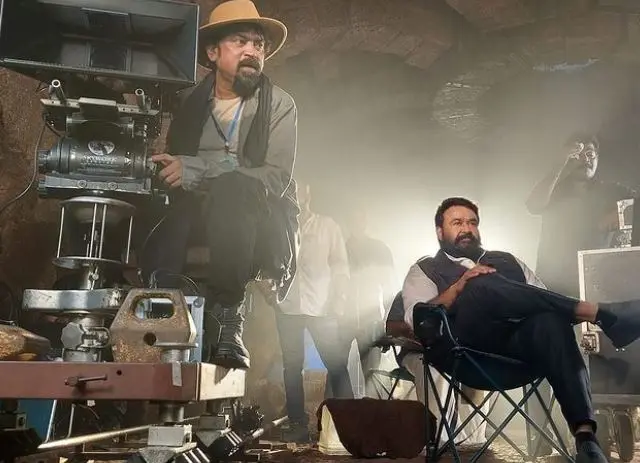Mohanlal and Santhosh Sivan at Barroz location| Photo: Instagram|mohanlal