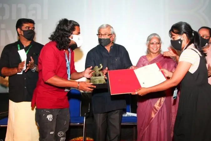 IFFK 2021: Mathrubhumi bags award in print, online, FM