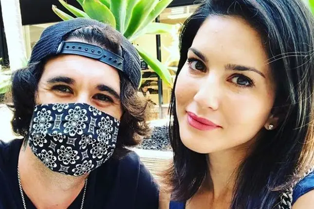 Sunny Leone's afternoon date with hubby Daniel Weber