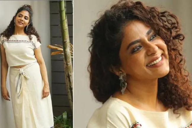 Poornima flaunts the dhoti in style, see pics