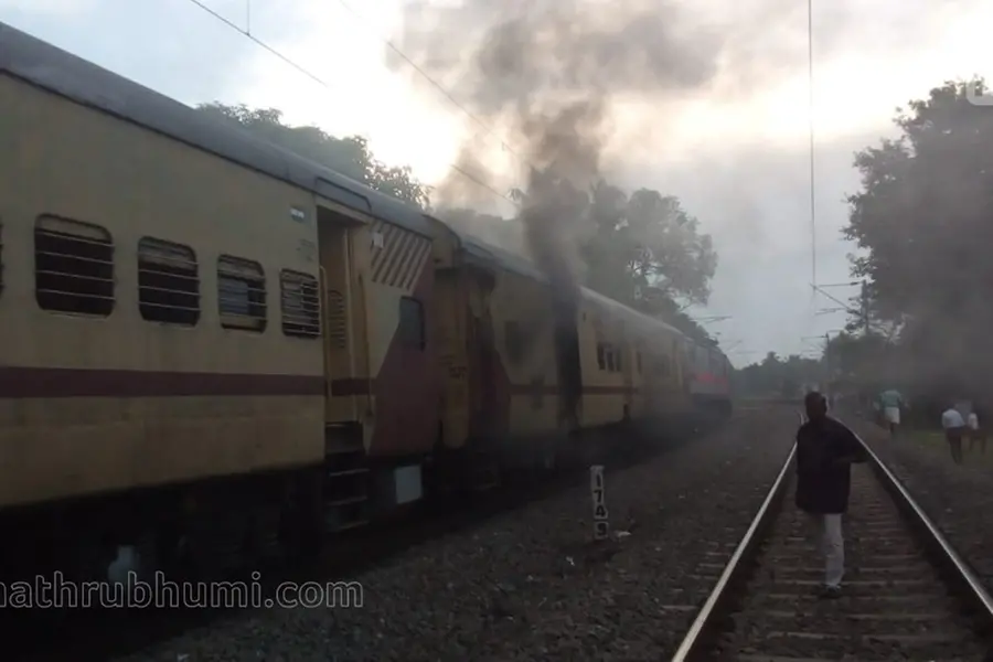 Luggage van of Malabar Express catches fire near Varkala; No casualties