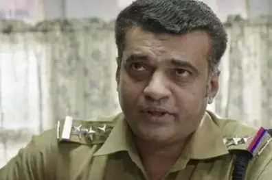 Stars including Prithiviraj, Biju Menon mourn demise of Anil Nedumangad
